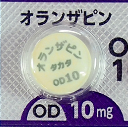 お団子さん専用 KAZEN KZN409-10 レディス診察衣 15260円｜医療白衣のメディコレ！